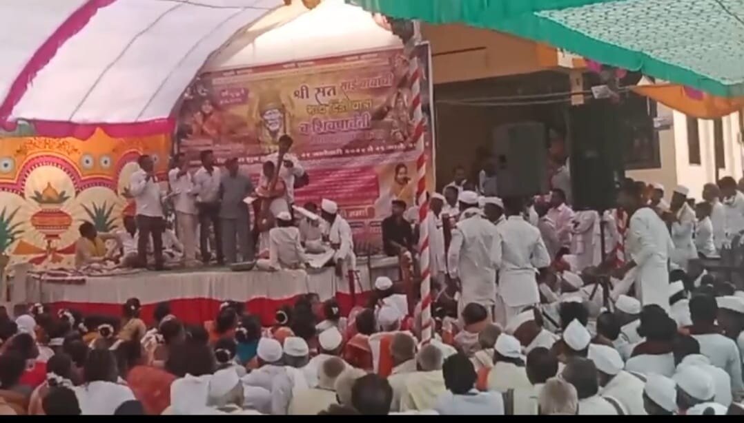 STV News | दारोडा  येते संत साईबाबांची भव्यदिंडी यात्रा व शिव महापुराण कथा